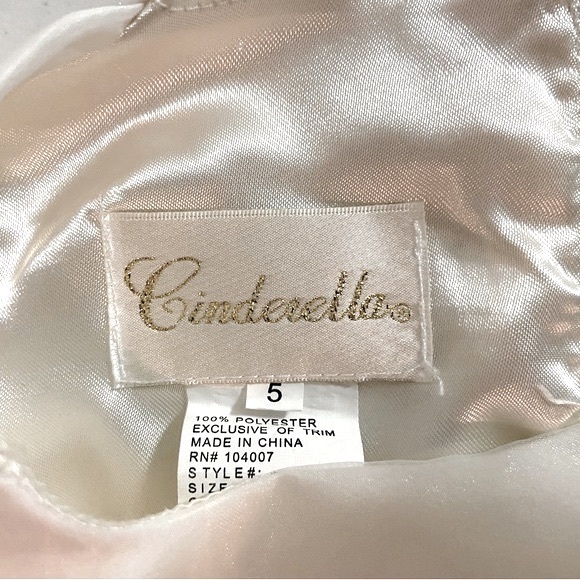 CINDERELLA Embroidered Floral Special Occasion Fully Lined Girl’s Dress Size 5 - Picture 7 of 7